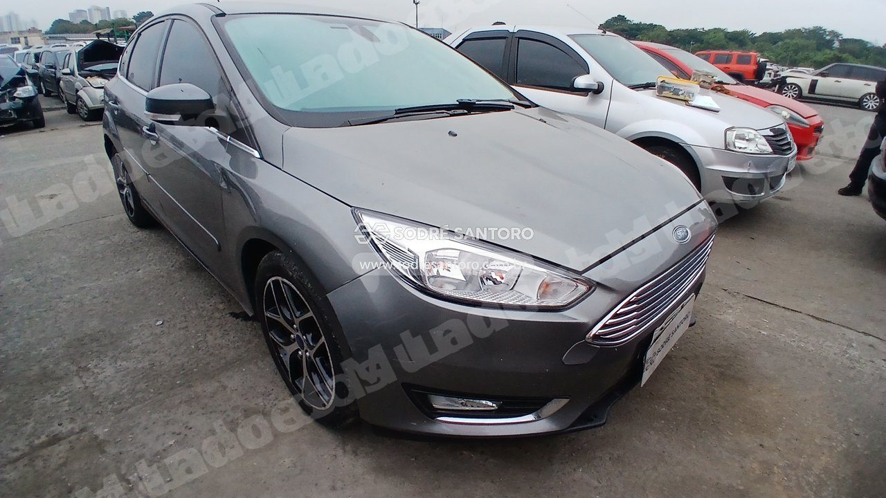Ford em leilao em Brasil