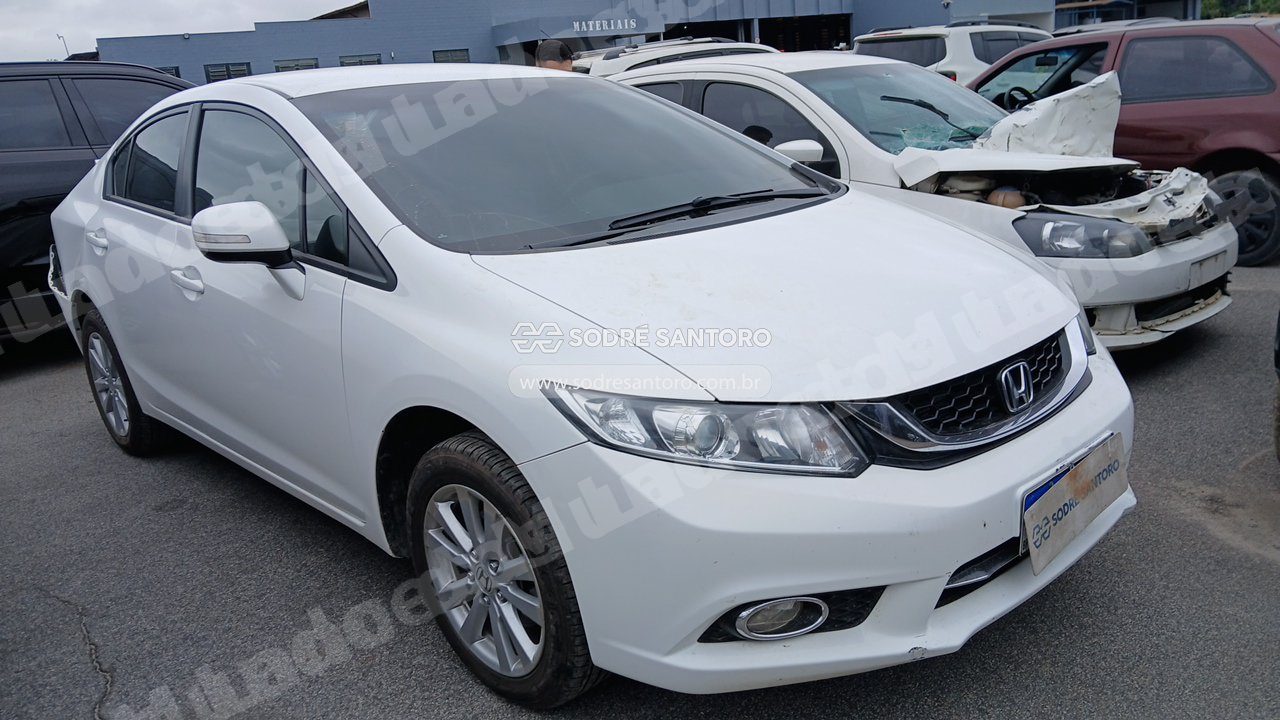 Honda Civic Lxr 2014 em leilão em Brasil