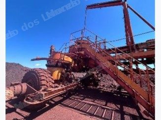 Móveis em leilão em Brasil