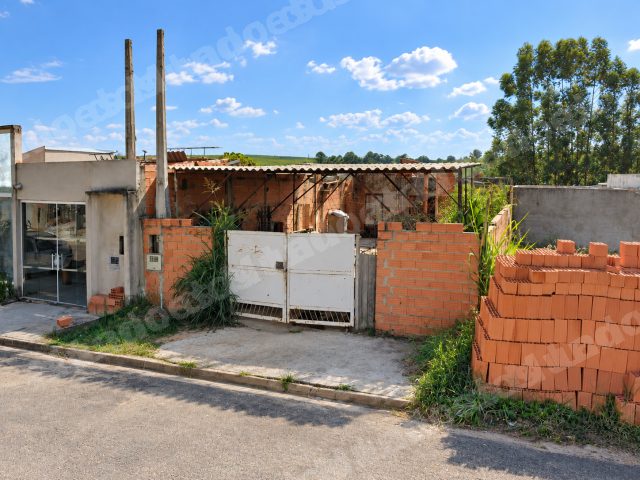 Casa de 150 m2 em leilão em Porto Feliz/SP - Lote 1