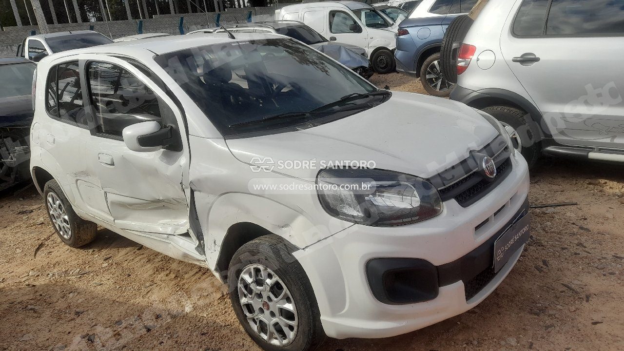 Fiat Uno Drive 1.0 2021 em leilão em São José dos Pinhais/PR