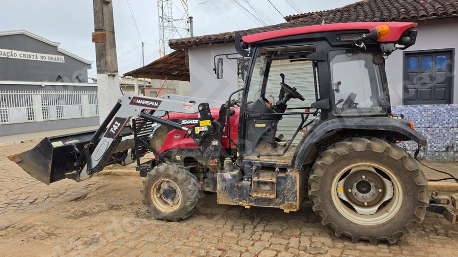 Máquina agrícola 2023 em leilão em Cordeiros/BA - Lote 1
