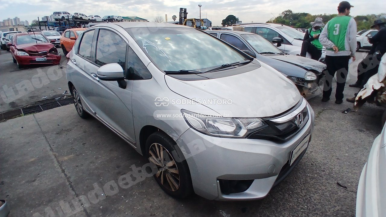 Honda Fit Ex Cvt 2016 em leilao em Brasil