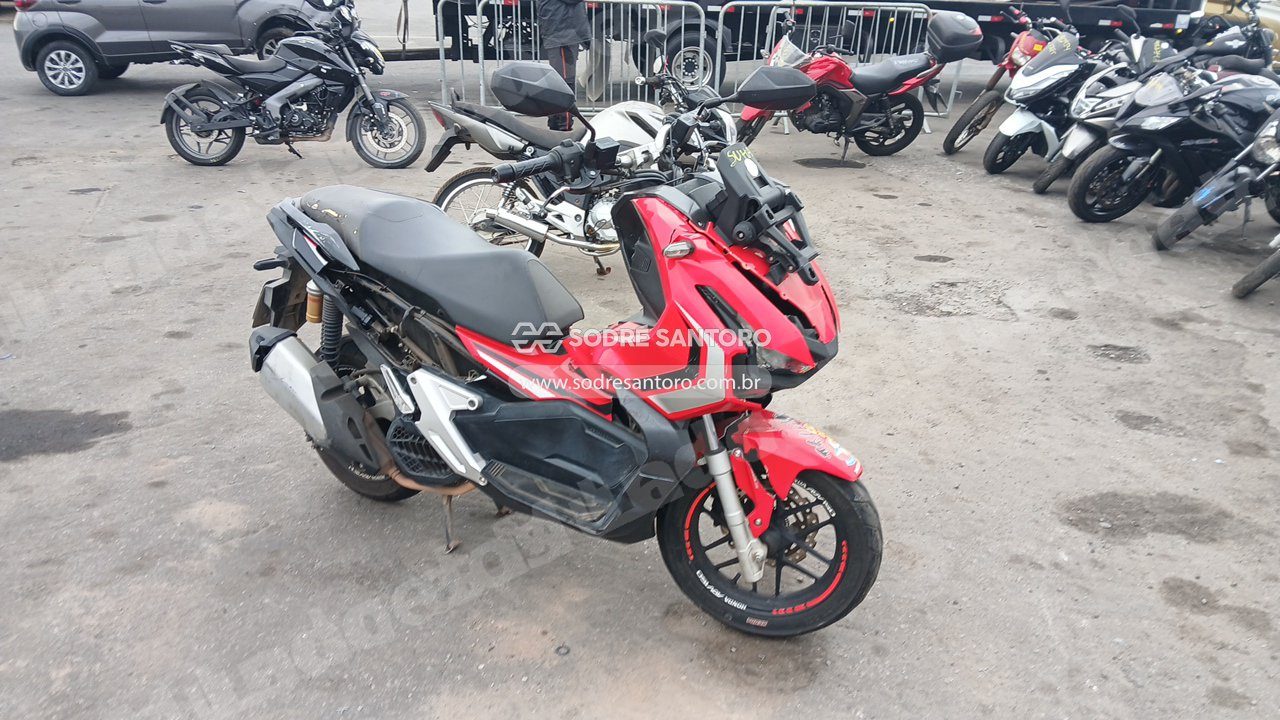 Honda Adv 150 2021 em leilão em Brasil