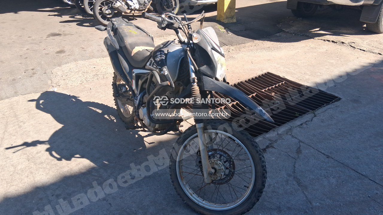 Honda Nxr 160 Bros Esdd 2021 em leilão em Brasil