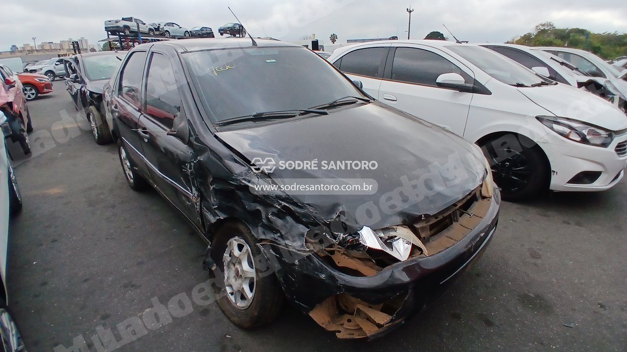 Fiat Siena Fire Flex 2011 em leilao em Brasil