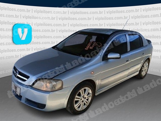 Gm 2010 em leilão em Brasil - Lote 1