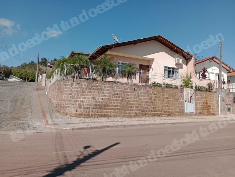 Casa de 324 m2 em leilão em Rio do Sul/SC - Lote 3