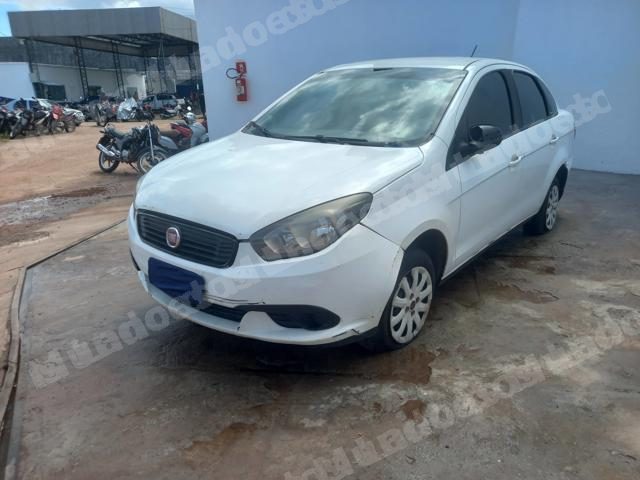 Fiat em leilao em Brasil