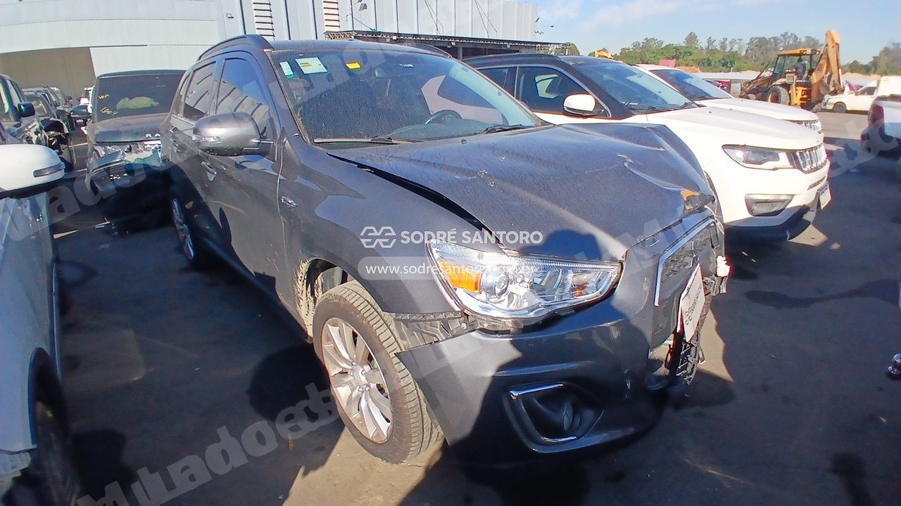 Mitsubishi Asx 2.0 Awd Cvt 2016 em leilao em Brasil