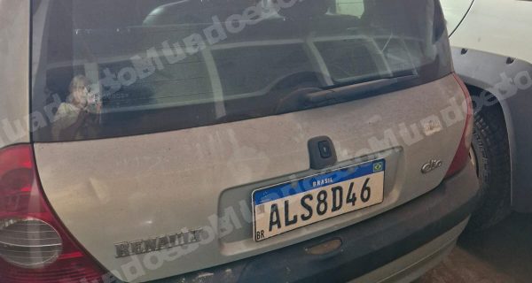 Renault 2004 em leilão em Toledo/PR