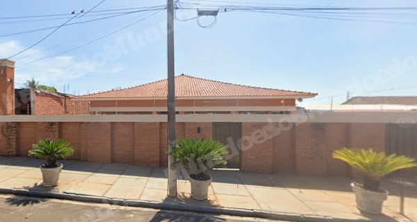 Casa em leilão em Nova Europa/SP