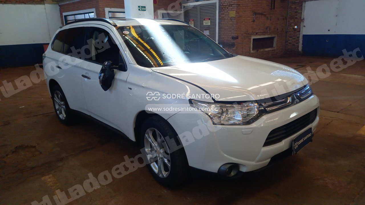Mitsubishi Outlander 3.0 Gt 2014 em leilao em Sertãozinho/SP