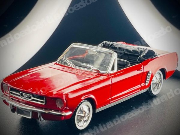 Ford Mustang 1964 em leilão em Petrópolis/RJ - Lote 1