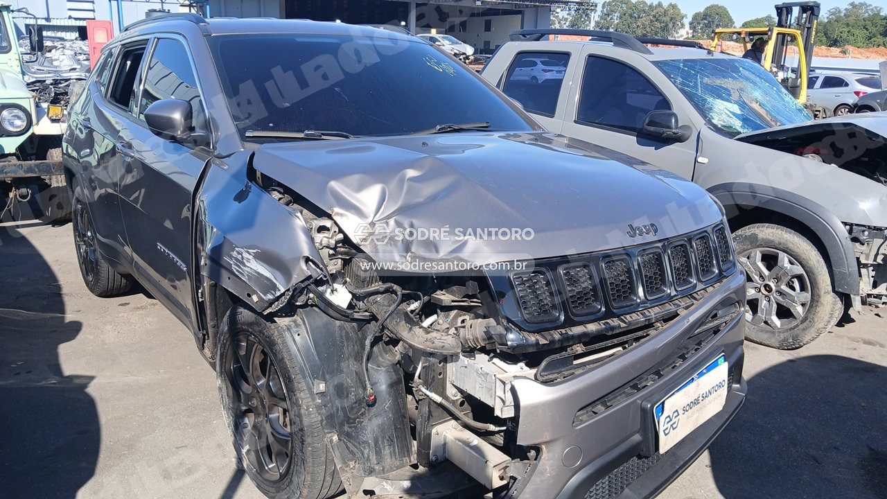 Jeep em leilao em Brasil