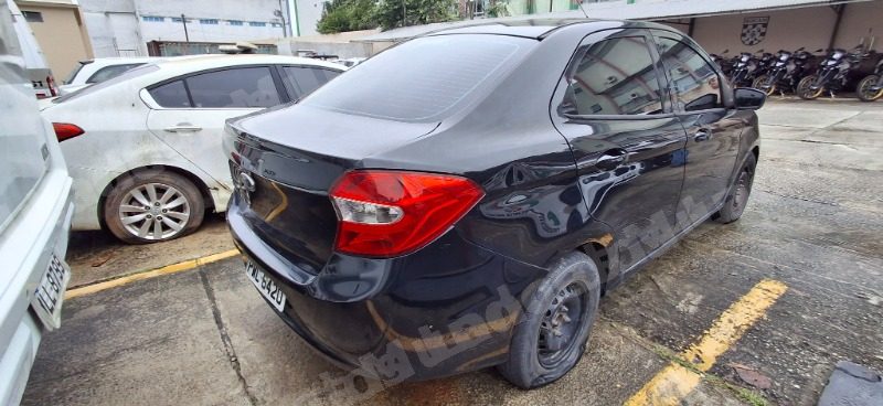 Ford Ka 2015 em leilao em Balneário Camboriú/SC
