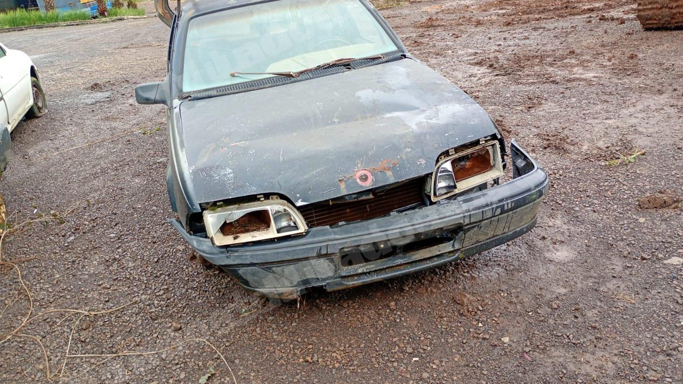 Gm Monza em leilão em Palmas/PR