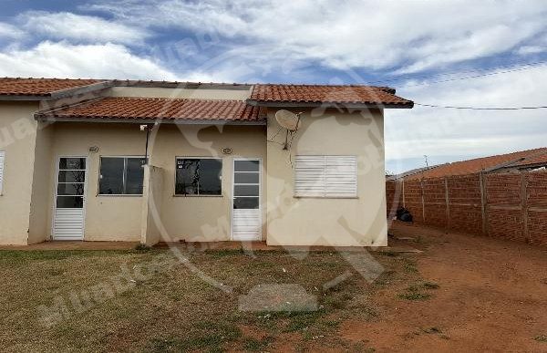 Casa de 44 m2 em leilão em Aparecida do Taboado/MS