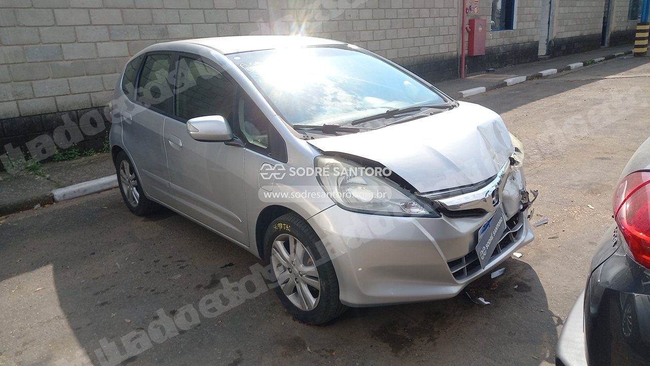 Honda Fit Ex Flex 2013 em leilão em Monte Mor/SP