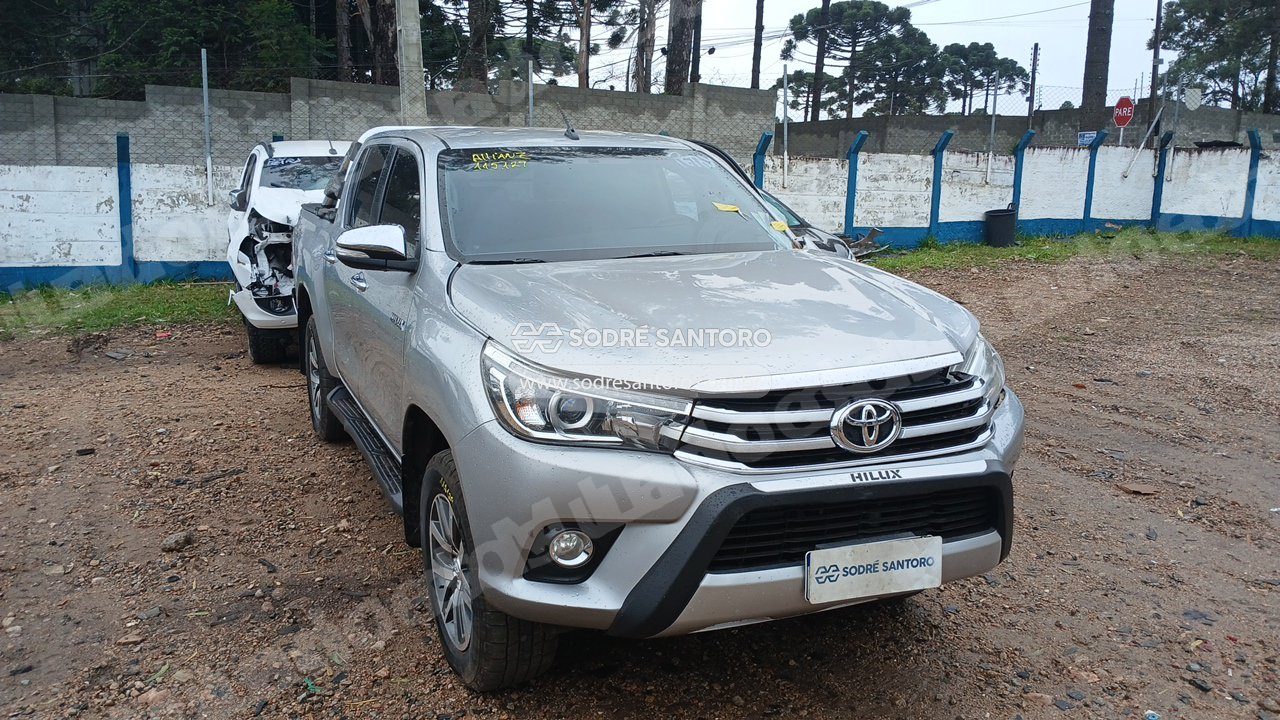Toyota em leilao em São José dos Pinhais/PR