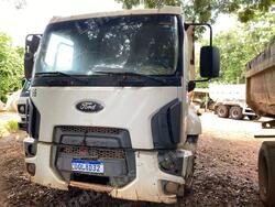 Caminhão em leilão em Brasil - Lote 7
