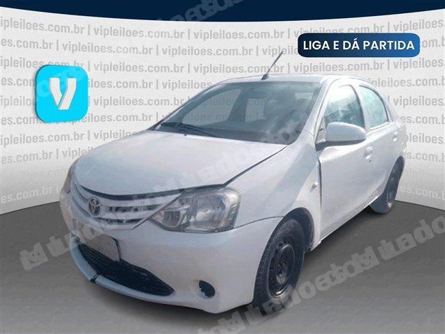 Toyota 2016 em leilão em Brasil