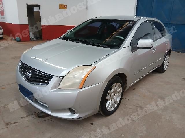 Nissan 2010 em leilão em Betim/MG