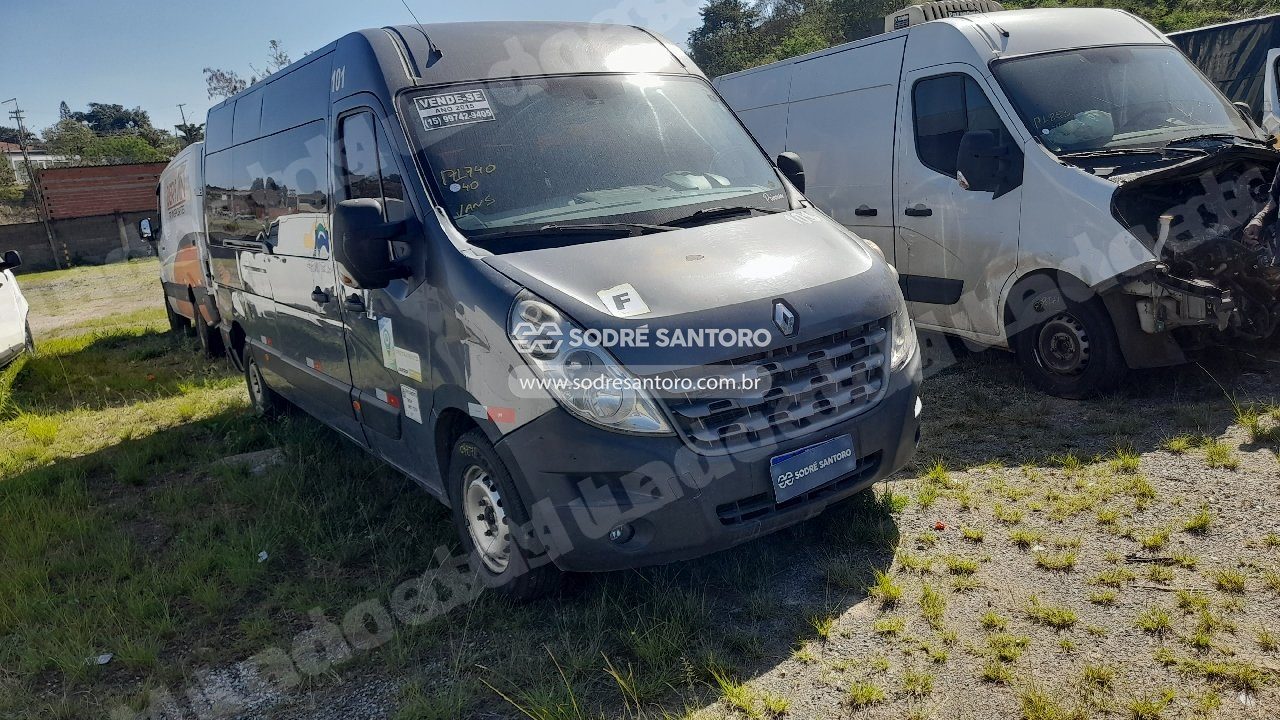 Renault Master Mbus L3H2 2015 em leilao em Monte Mor/SP