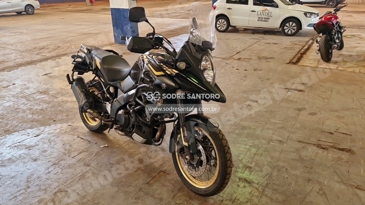 Suzuki V-Strom 1000 Xt 2020 em leilão em Sertãozinho/SP