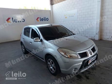 Renault Sandero em leilao em São Carlos/SP