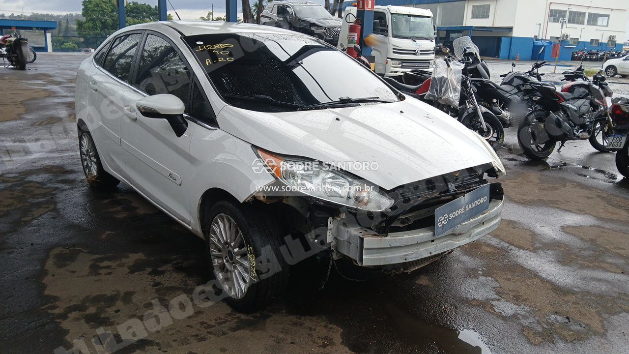 Ford Fiesta Sd 1.6Ltia 2015 em leilão em Monte Mor/SP
