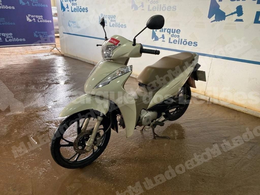 Honda em leilao em Brasil
