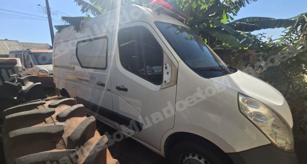 Renault 2016 em leilão em Itambaracá/PR