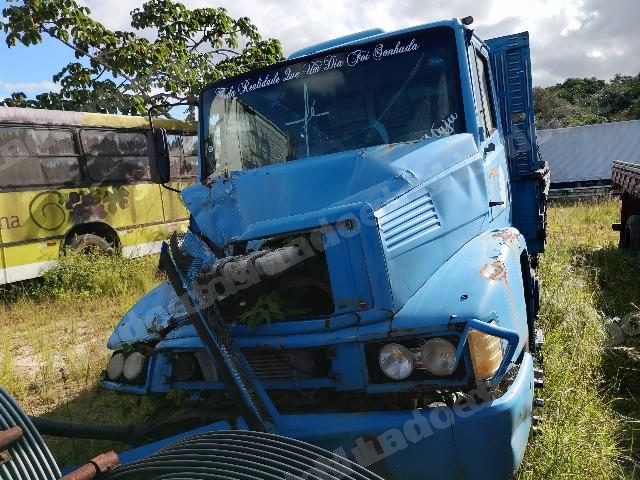 Mercedes em leilao em Brasil