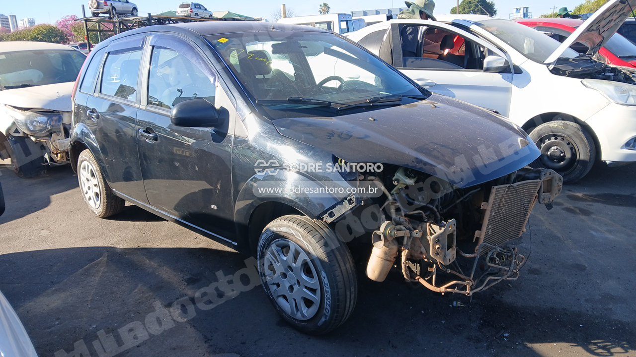 Ford em leilao em Brasil