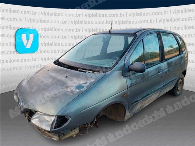 Renault em leilao em Brasil