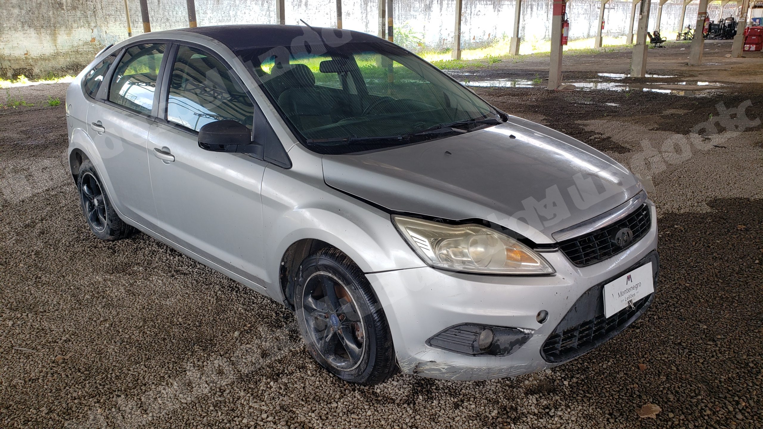 Ford em leilao em Brasil