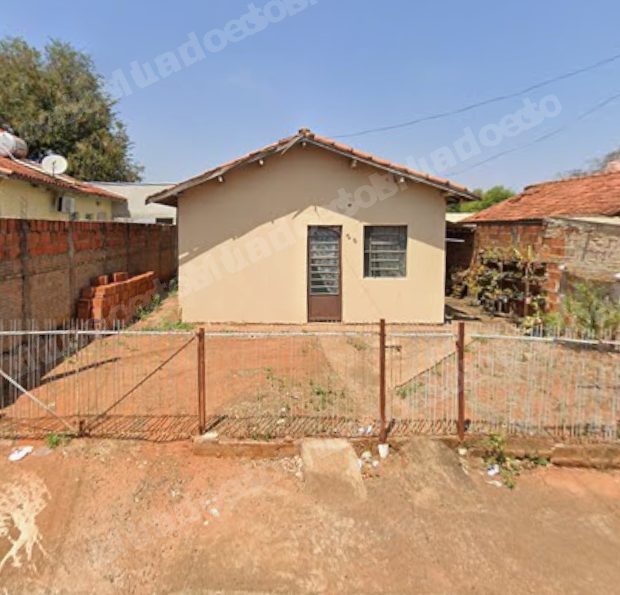 Casa de 43 m2 em leilão em Monte Aprazível/SP - Lote 1