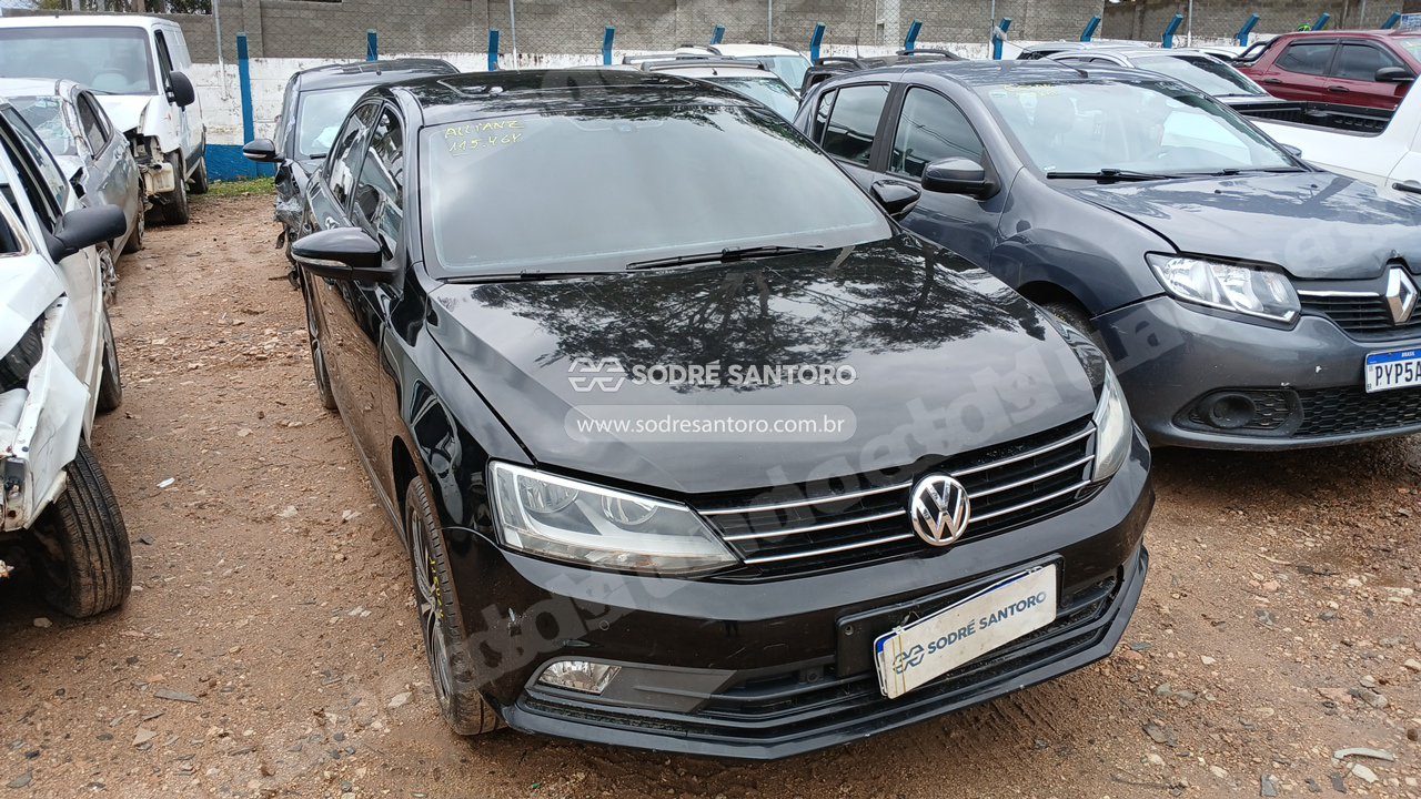 Volkswagen Jetta Cl Ac 2015 em leilão em São José dos Pinhais/PR