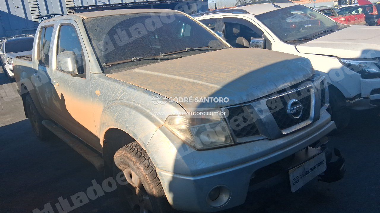 Nissan em leilao em Brasil