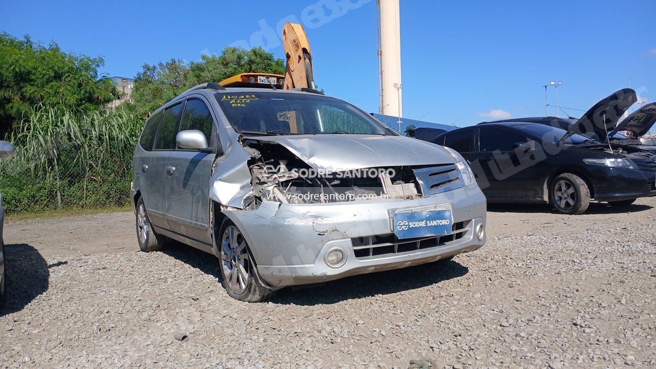 Nissan Grand Livina 2013 em leilao em Guarulhos/SP