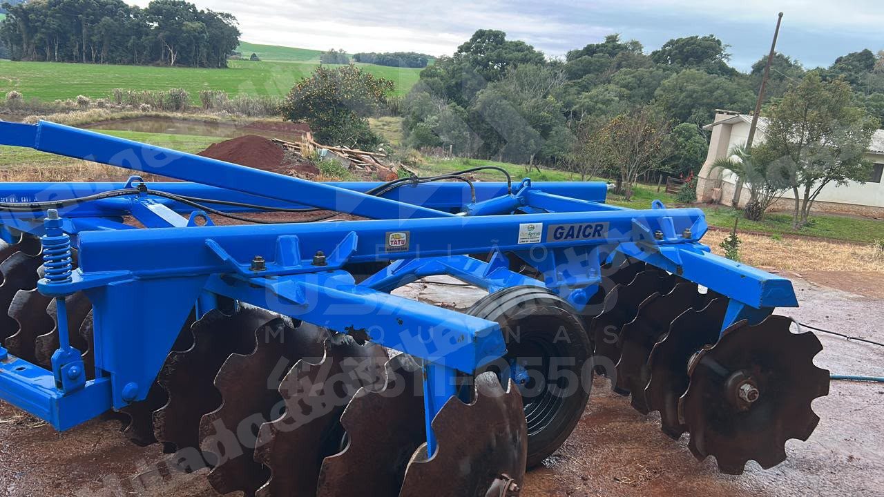 Máquina agrícola 2021 em leilão em Guaporé/RS