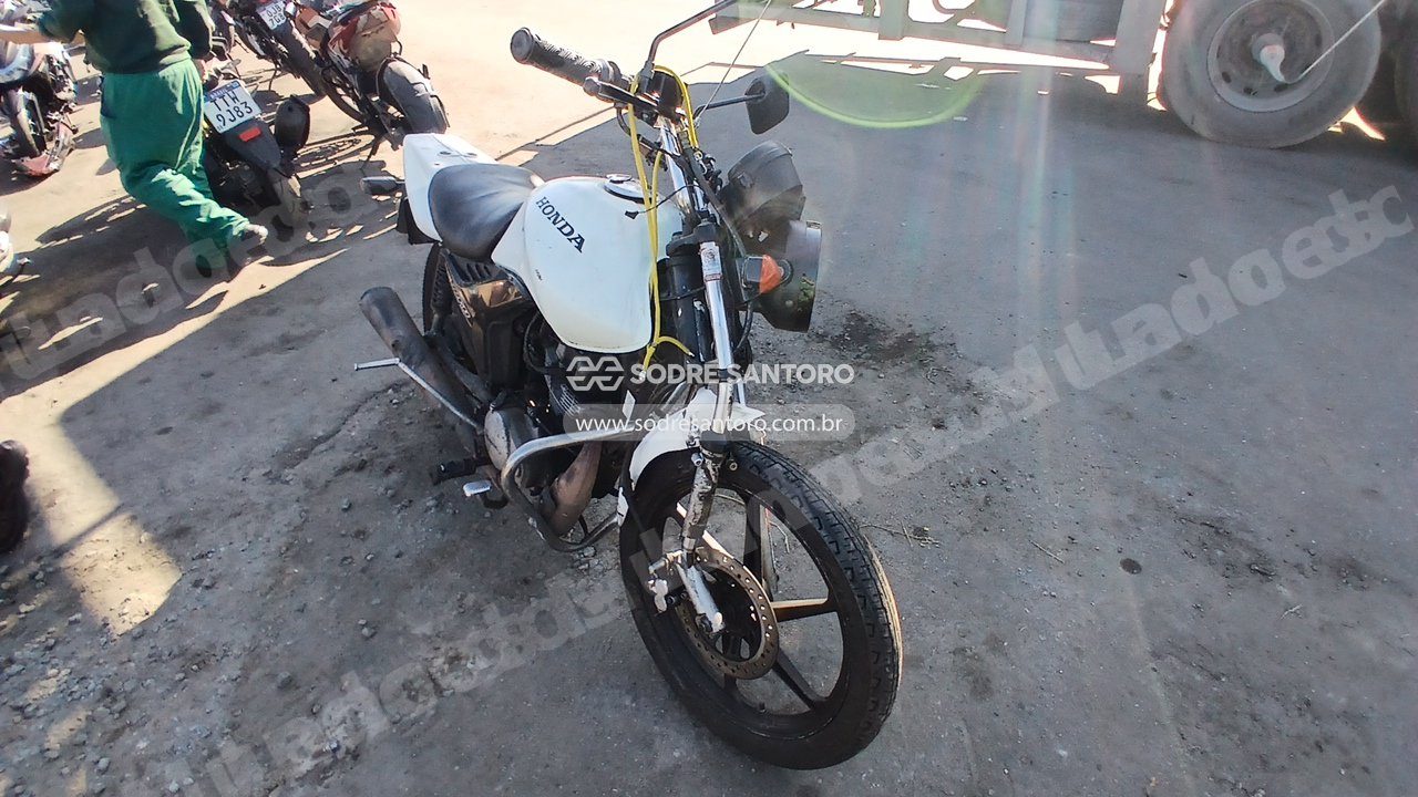 Honda em leilao em Brasil