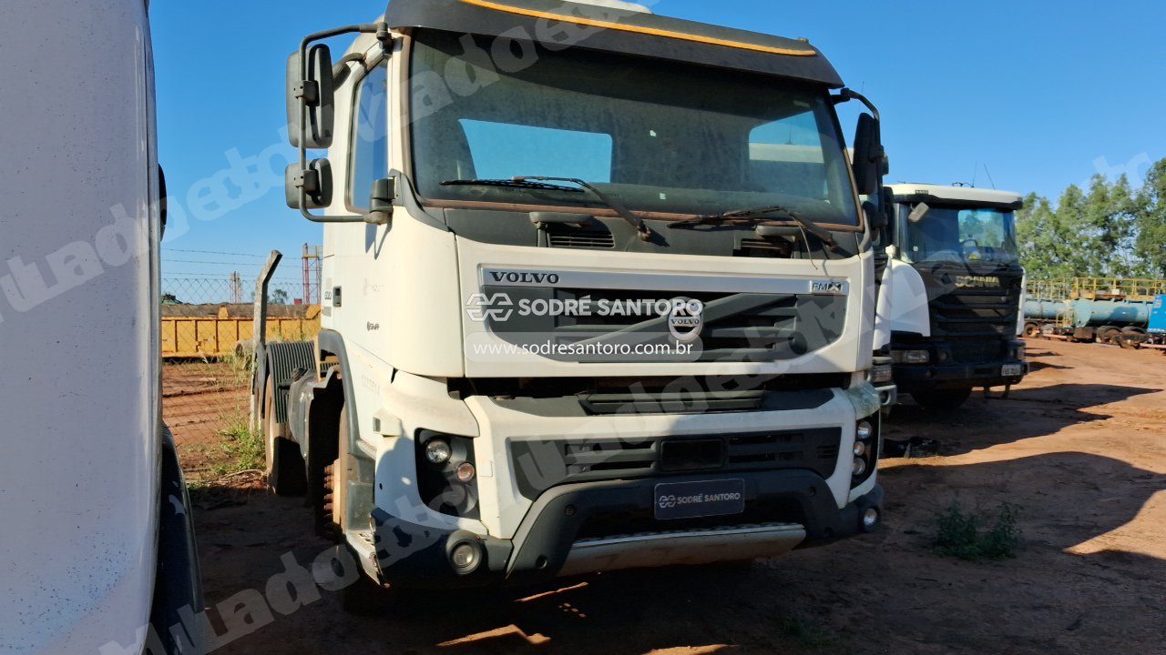 Volvo Fm 500 6X4T 2015 em leilao em Brasil