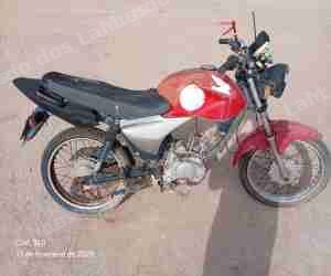 Honda em leilao em Titan/ES