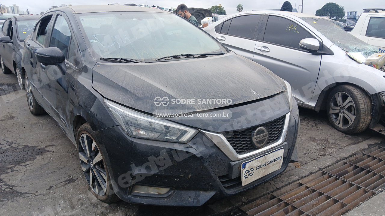 Nissan Versa Excl Cvt 2022 em leilao em Brasil