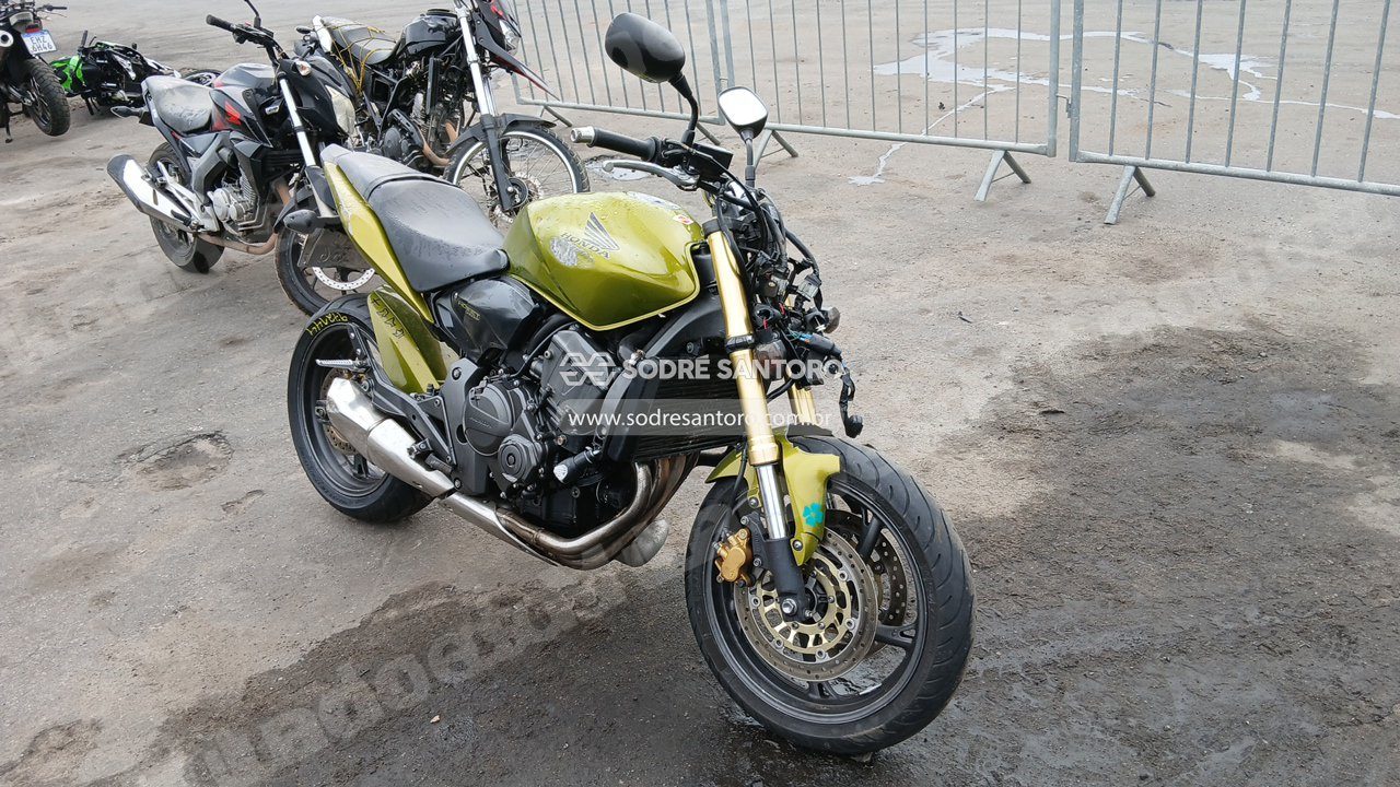 Honda em leilao em Brasil