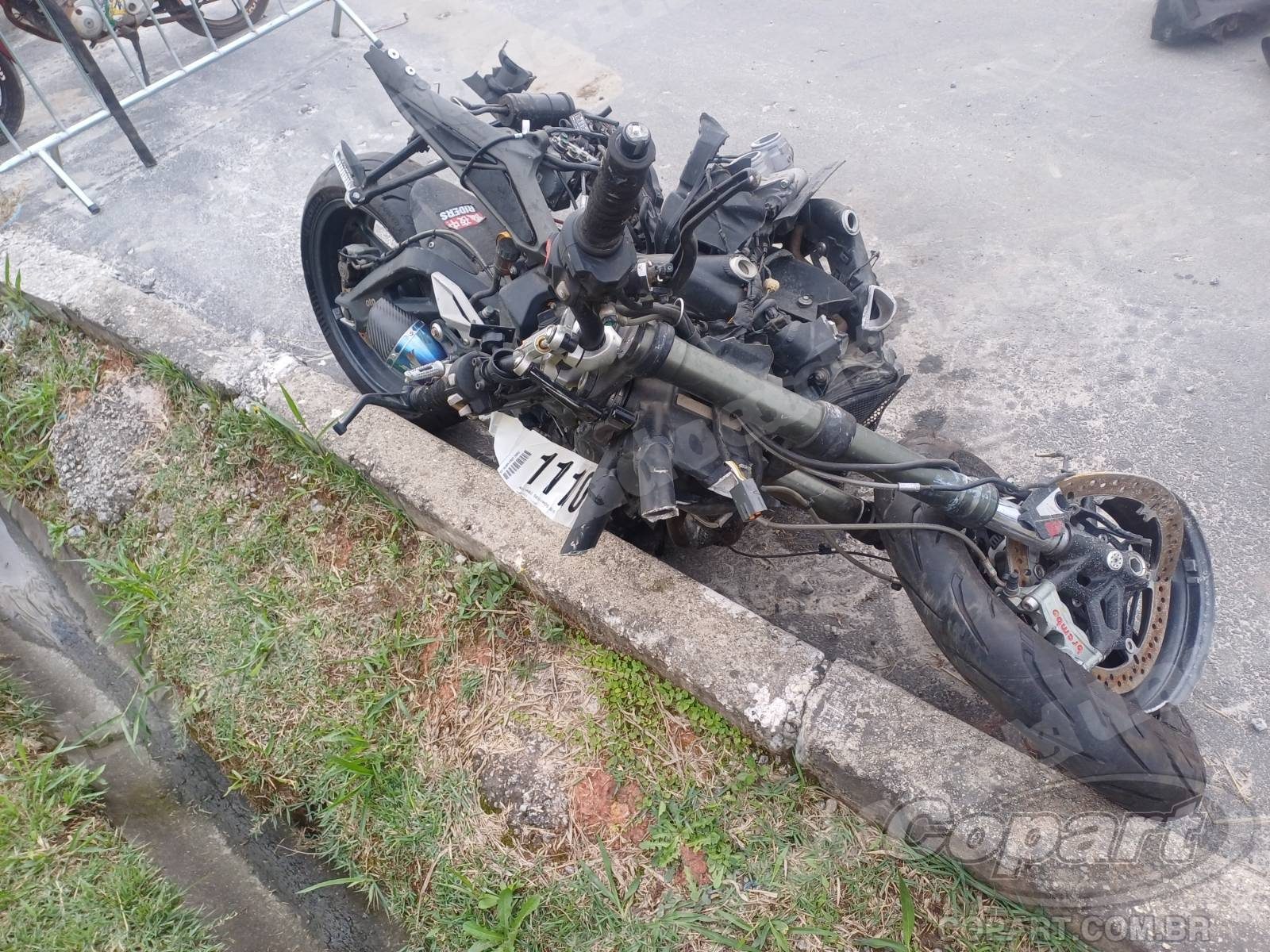 Terreno em leilao em Itaquaquecetuba/SP