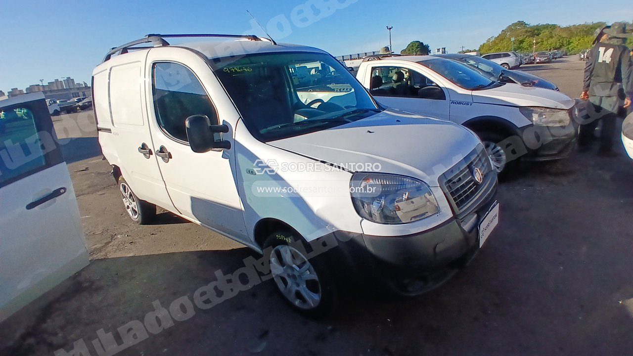Fiat em leilao em Brasil