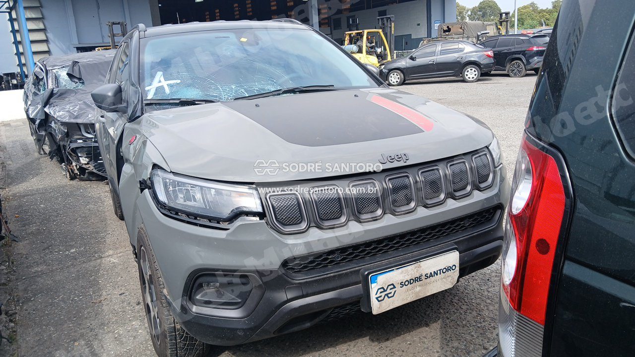 Jeep Compass Trail Td 2023 em leilao em Brasil